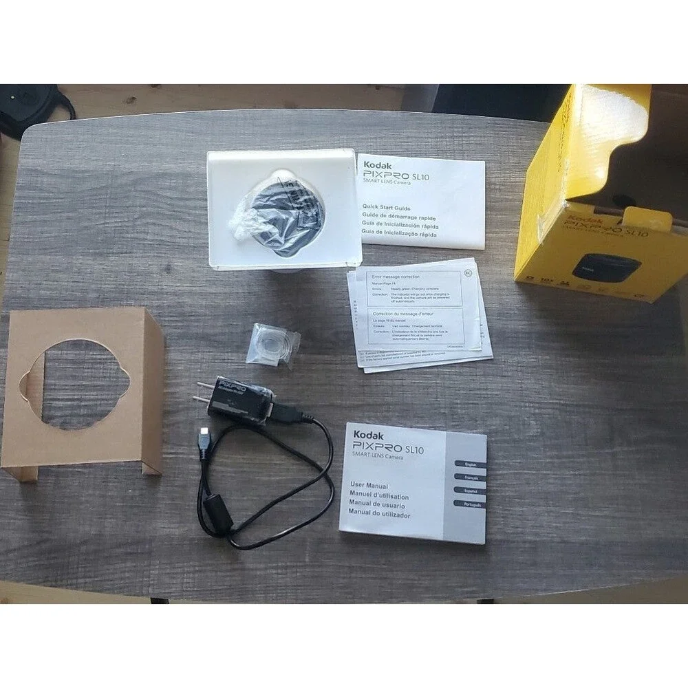 Kodak SL10 pixpro smart camera lens Wi-Fi 1080p Excellent Used Condition W/ Box